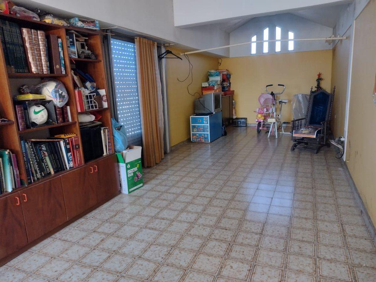 Foto de CASA DUPLEX EN VTA EN R. DE ESCALADA (510 M2)., imagen 5
