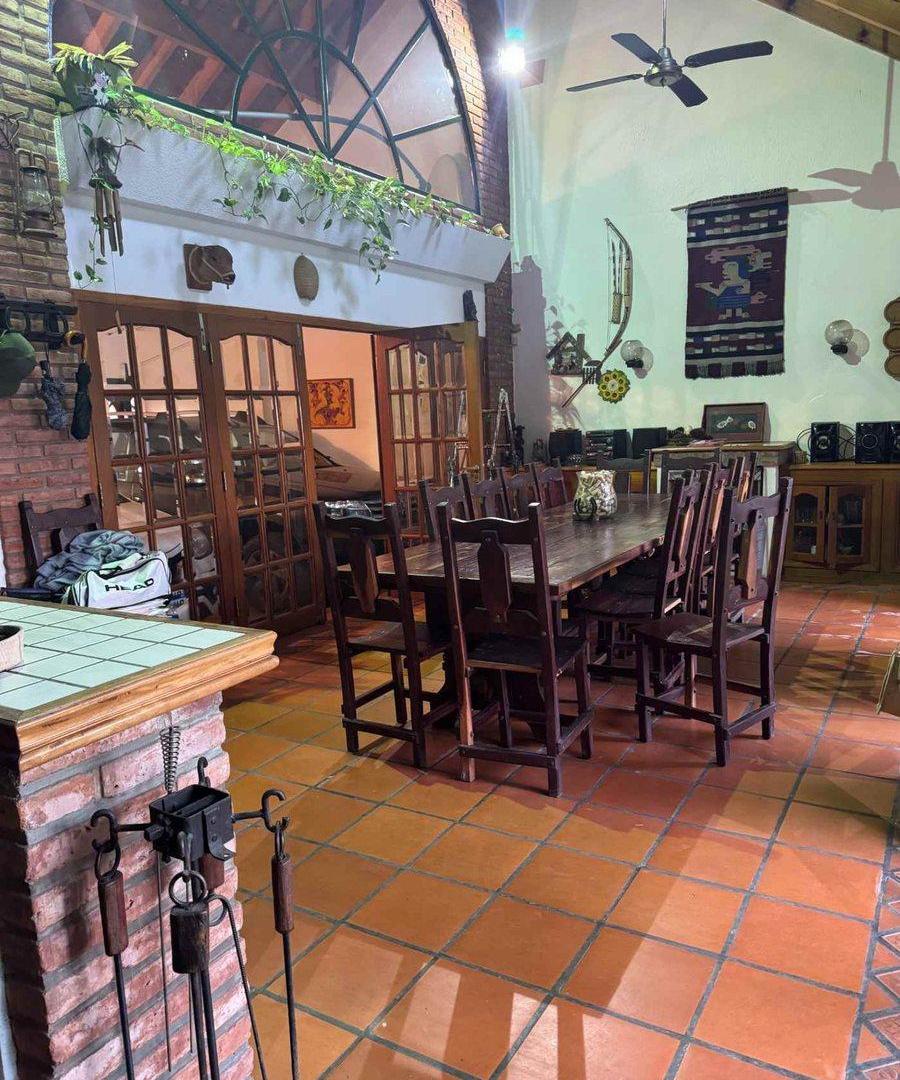 Foto de VENTA CASA BANFIELD C/ PISCINA APTO CREDITO, imagen 3