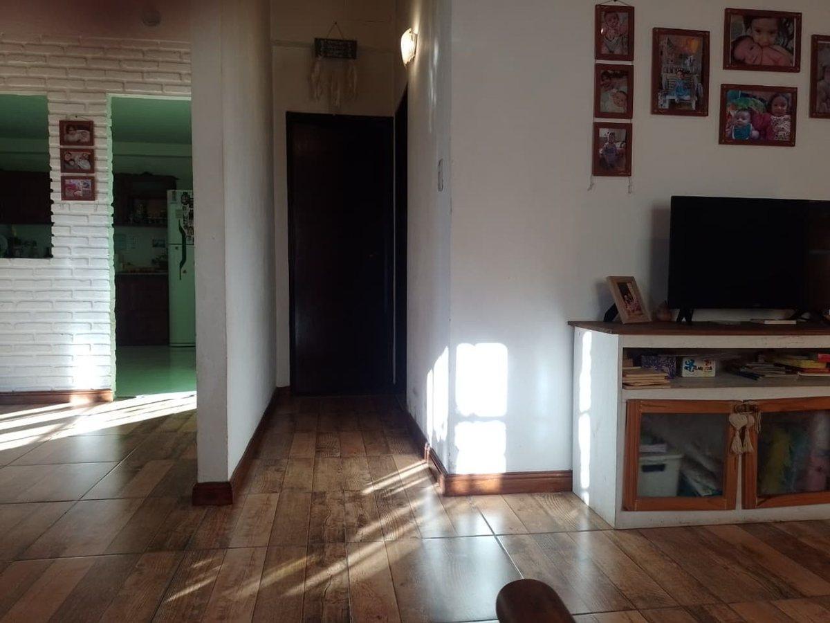 Foto de VENTA CASA 4 AMB CON PATIO Y GARAGE MTE CHINGOLO, imagen 4
