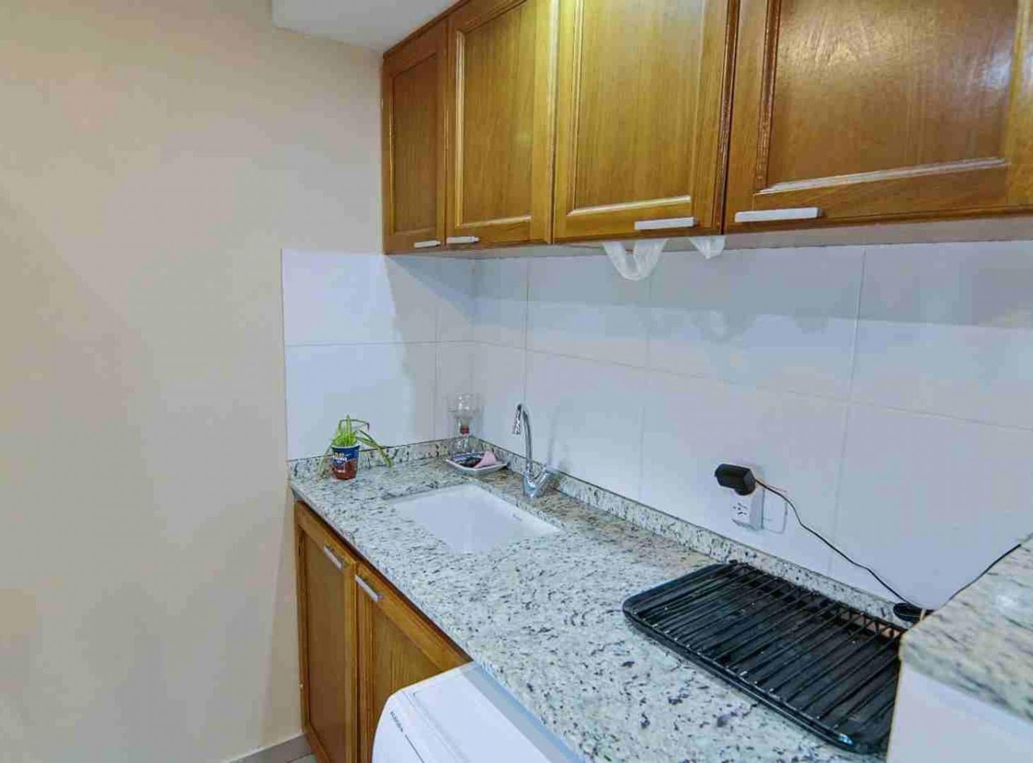 Foto de VENTA 3 AMB IMPECABLE APTO CREDITO LANUS OESTE, imagen 4