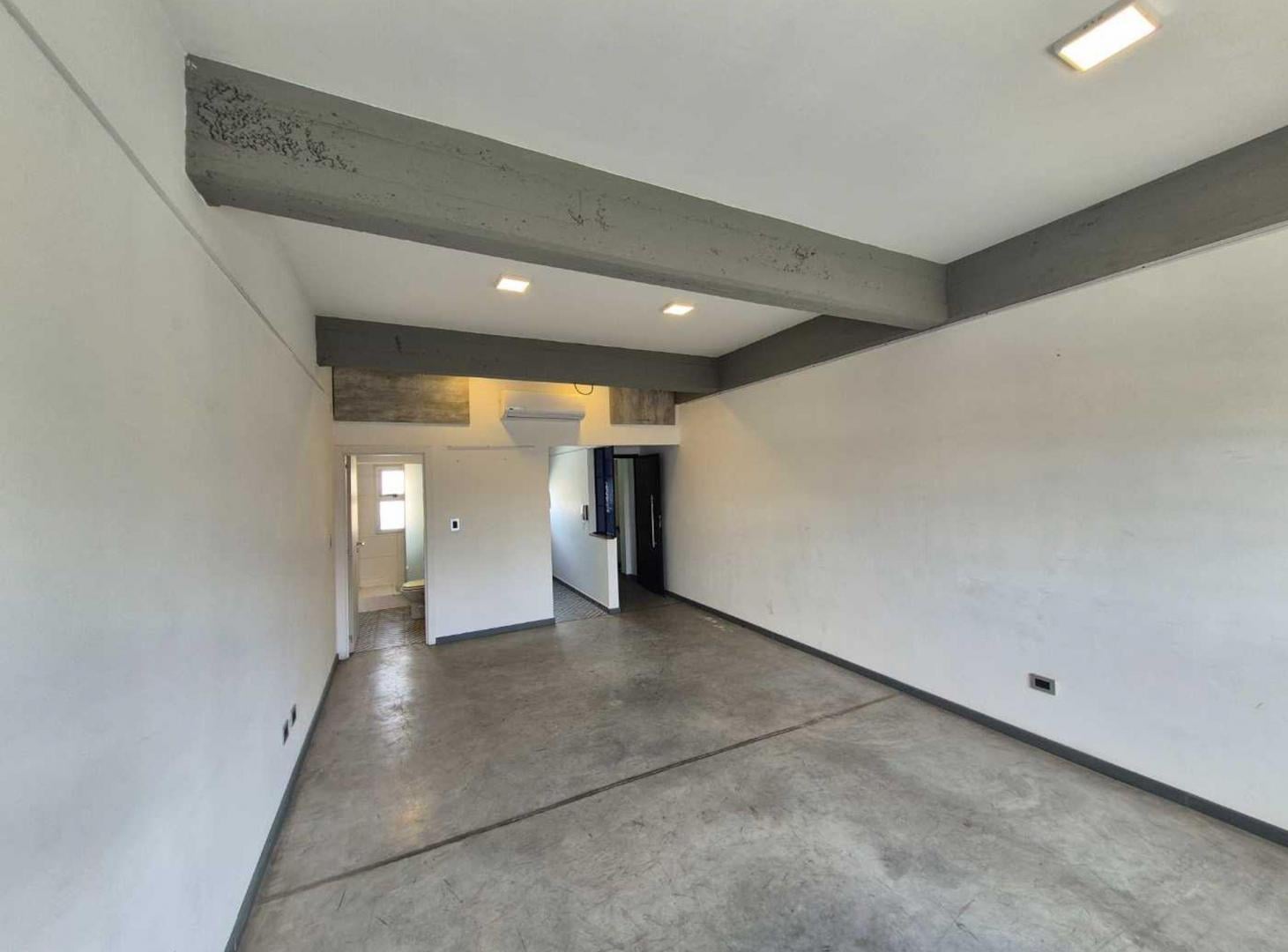 Foto de DEPARTAMENTO TIPO LOFT - MONO - EXCELENTE! Lanus, imagen 4