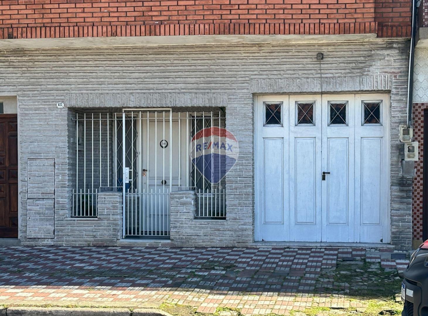 Foto de VENTA PH 4AMB.AL FRENTE P.B. C/PATIO-COCHERA.166M2, imagen 2