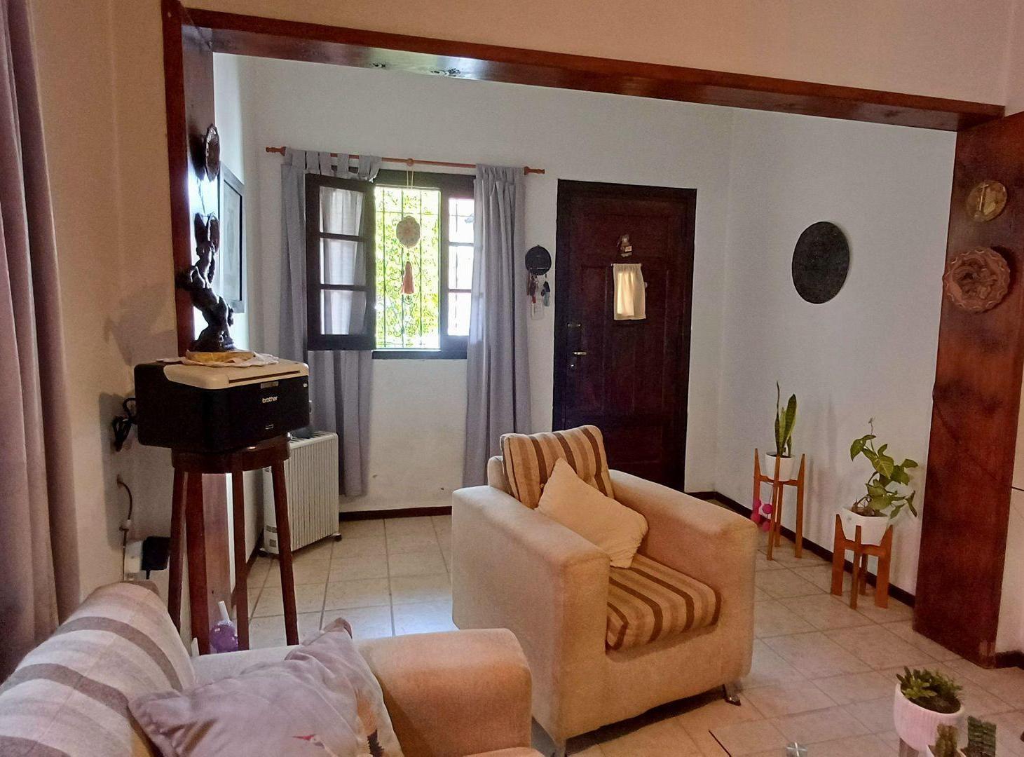 Foto de CASA 3 DORM+COCHERA+GRAN FONDO LIBRE/APTO CRÉDITO, imagen 2