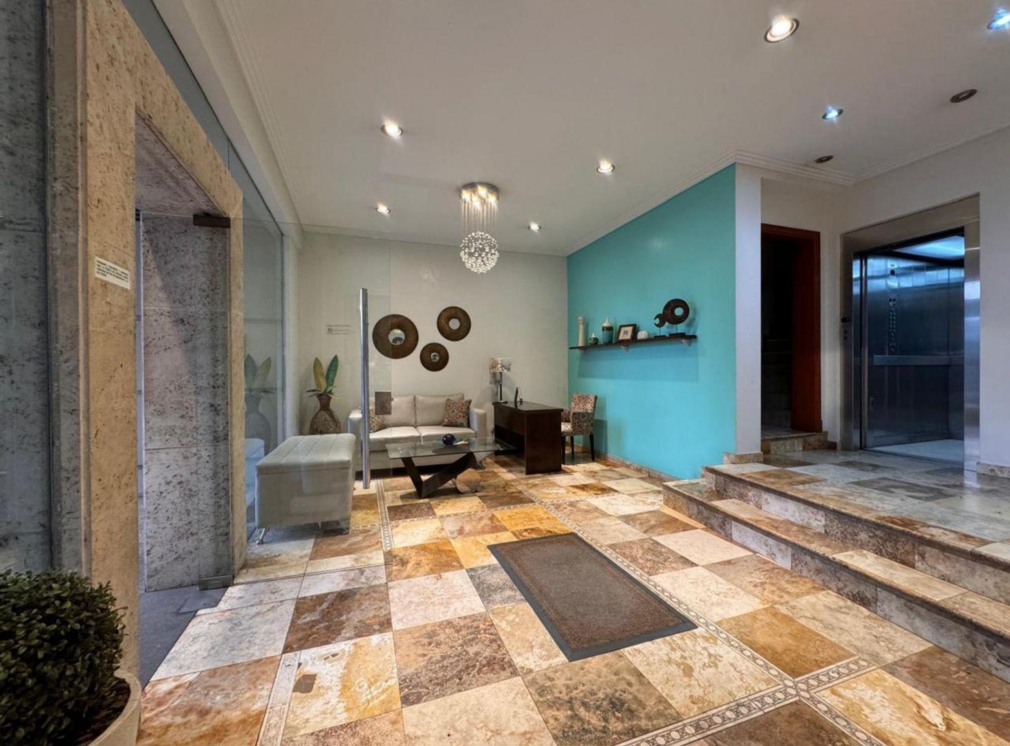 Foto de PENT HOUSE (11 y 12) 276 M2 5 AMB 2 COCH.LANUSITA, imagen 1