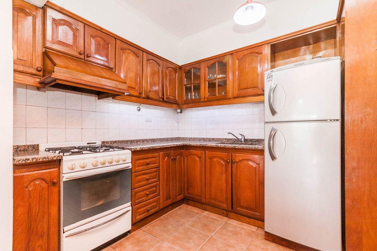 Foto de CASA 5 AMB-PISCINA-PARQUE-PARRILLA-APTO CRED, imagen 3