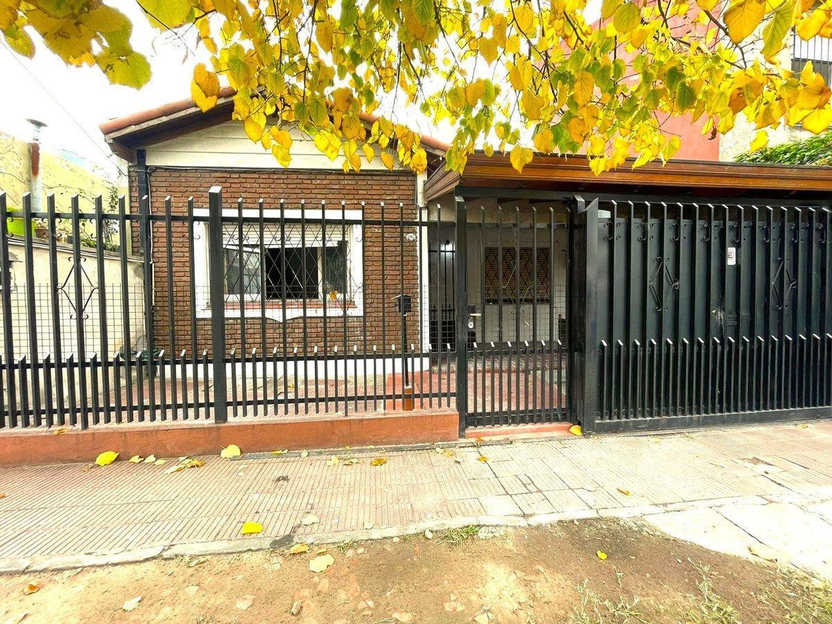 Foto de Venta Casa 3 amb con Patio cochera y parrilla, imagen 4
