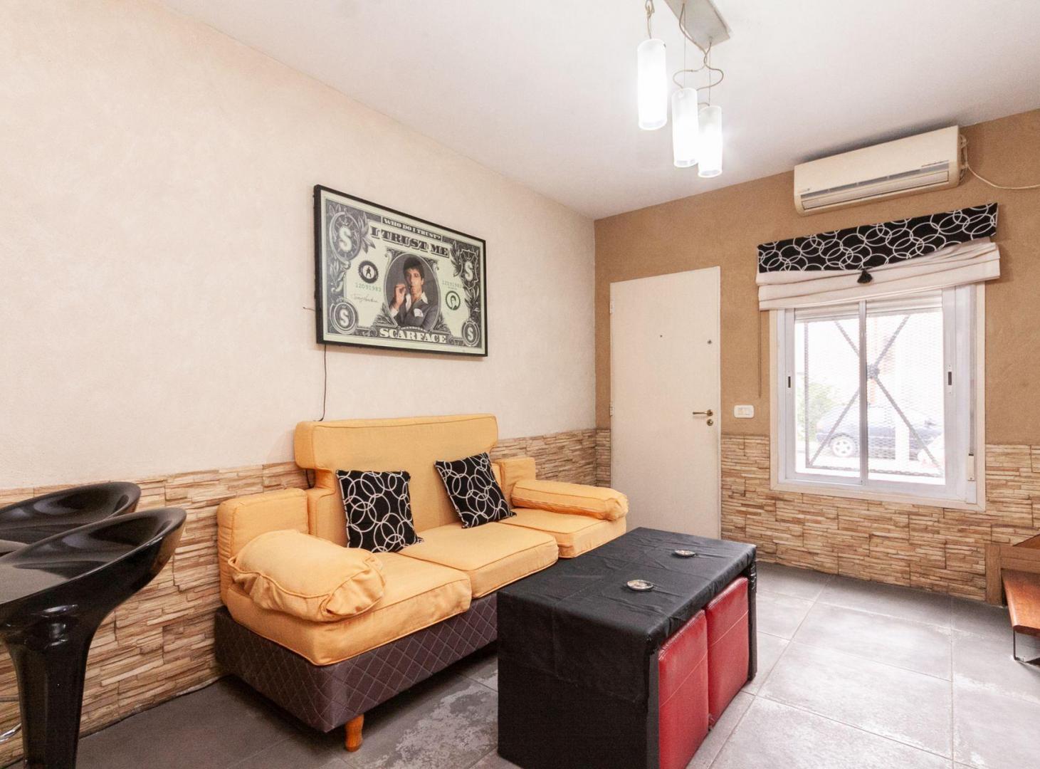 Foto de VENTA DÚPLEX 2 DORMITORIOS - PIÑEYRO, imagen 2