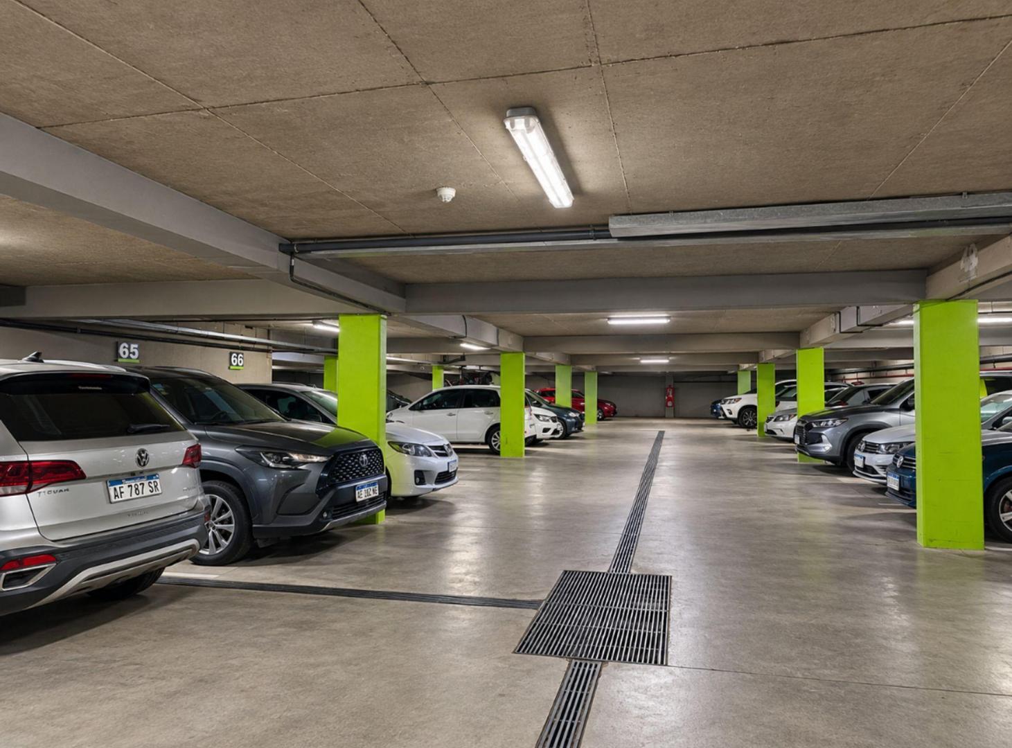 Foto de VENTA COCHERA- BANFIELD CENTRO, imagen 3