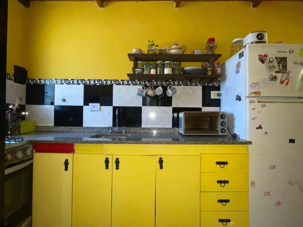 Foto de VENTA PH AL FRENTE 3 AMBTES.C/TERRAZA - AVELLANEDA, imagen 1