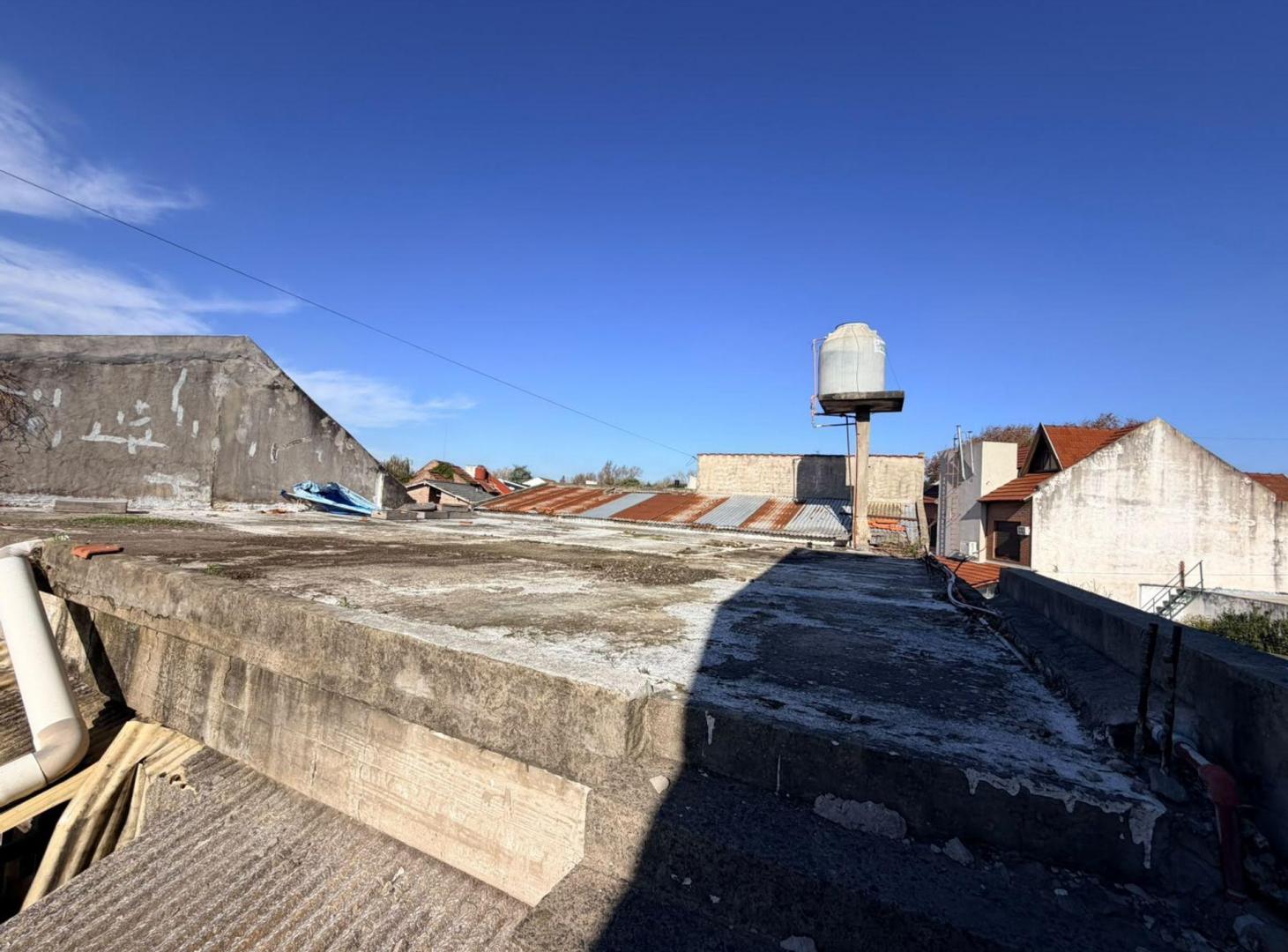 Foto de Venta Galpón / Lote propio / Techo Losa / L Zamora, imagen 5