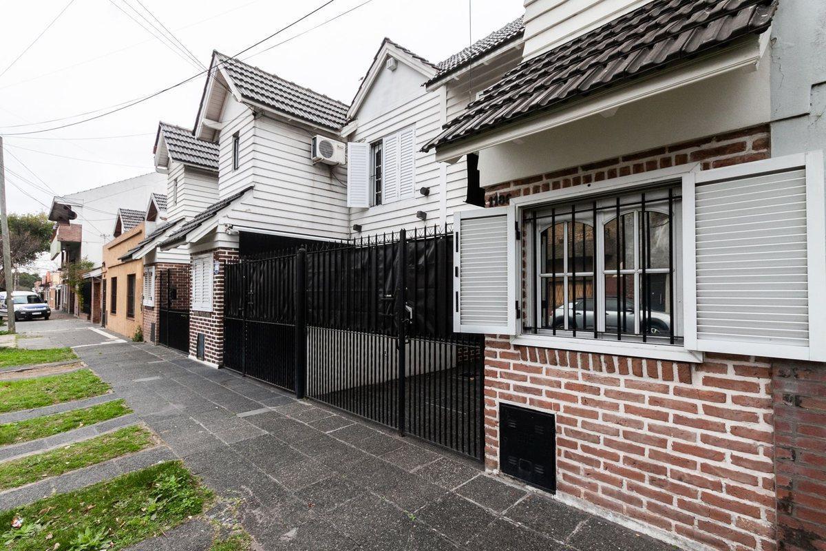 Foto de Duplex 3 amb en venta en Lanús con cochera, imagen 2