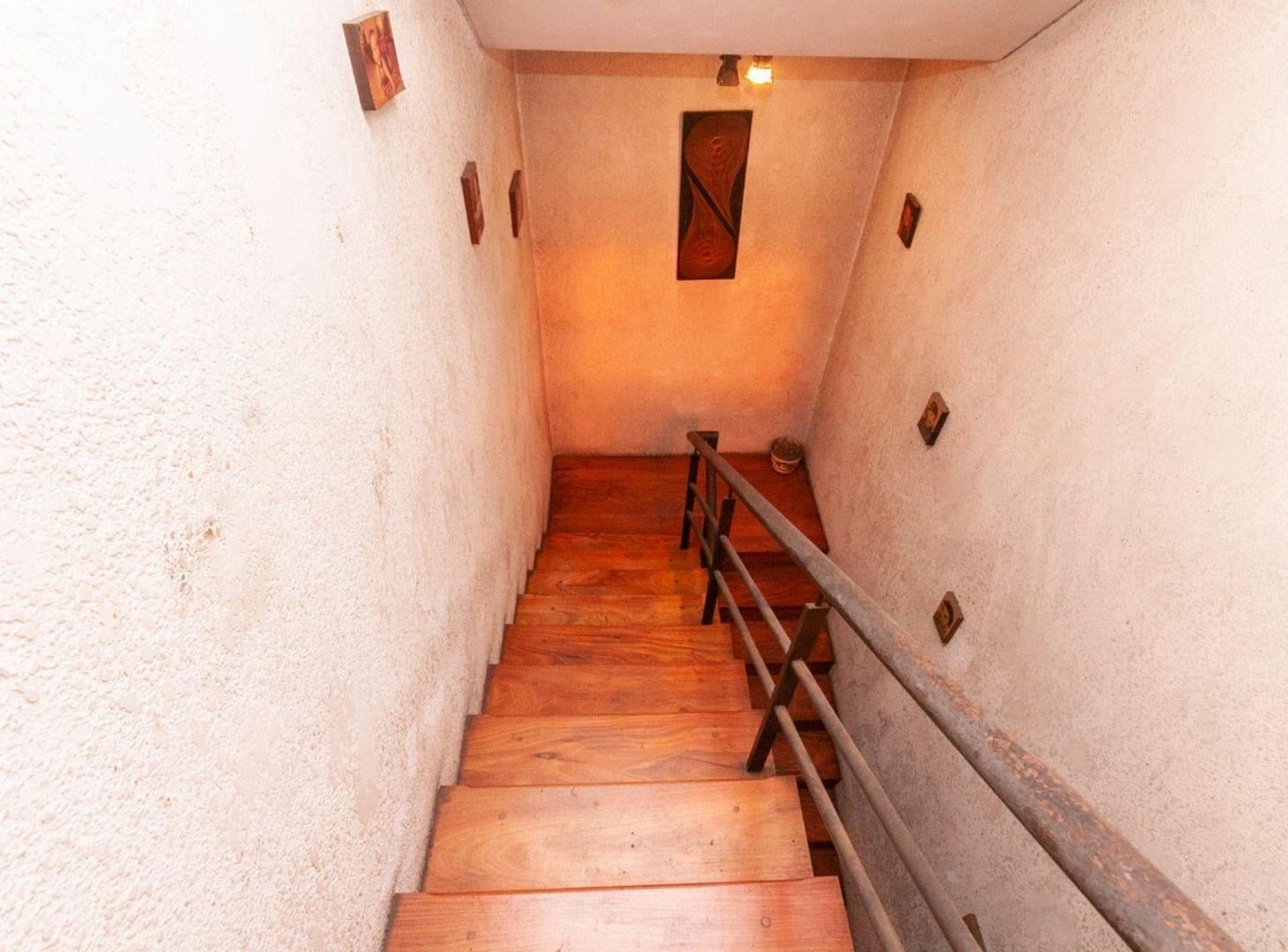 Foto de Casa en venta en Lanús Este. 4 ambientes. Parque, imagen 2