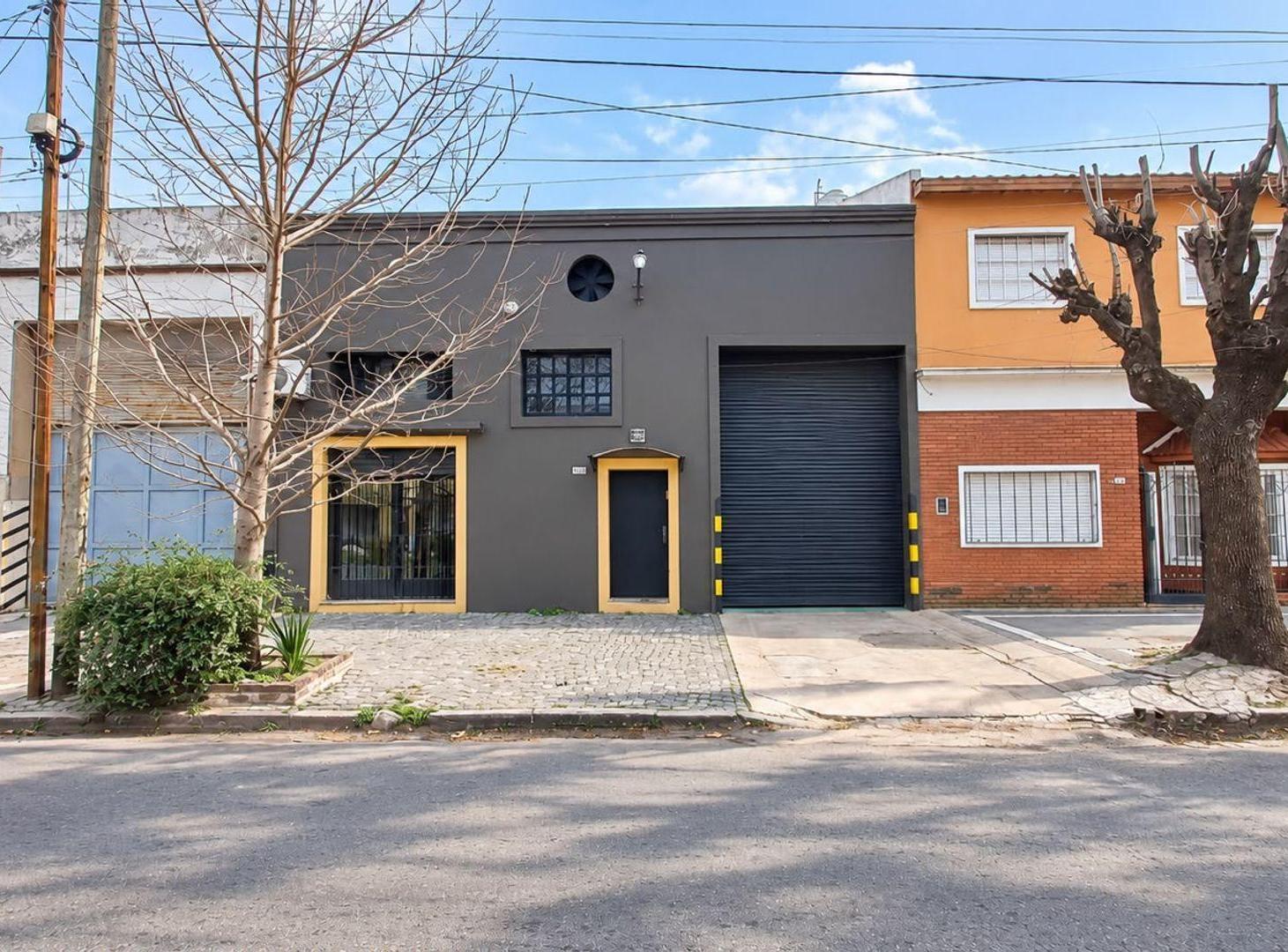 Foto de Galpón en Venta 1.200 m² – Doble Salida, imagen 1