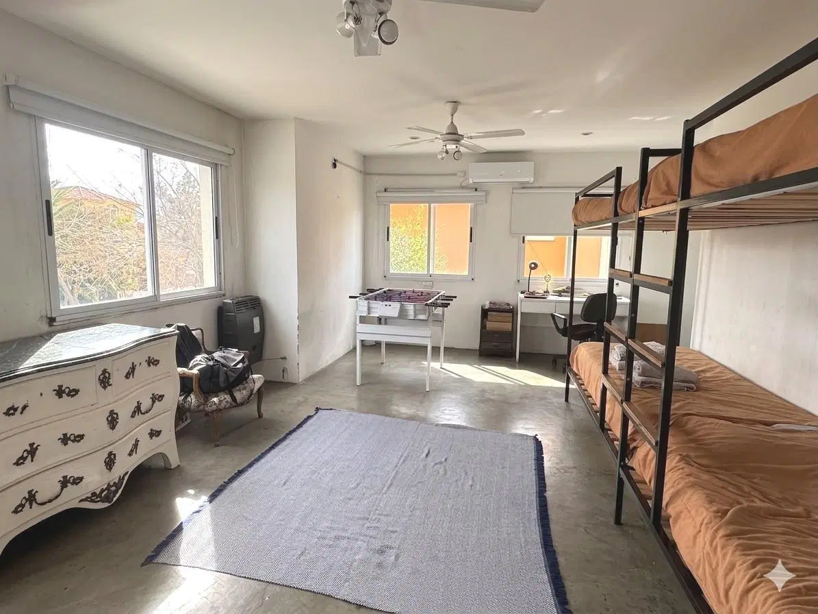 Casa en venta en Villa Nueva 4