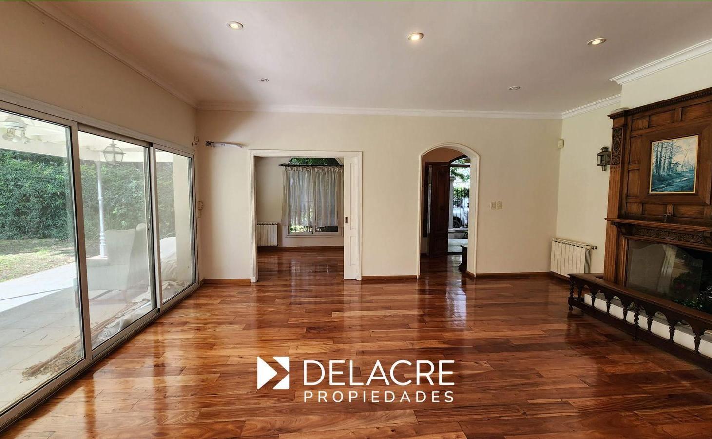 Foto de Casa en venta - Acassuso - San Isidro, imagen 1