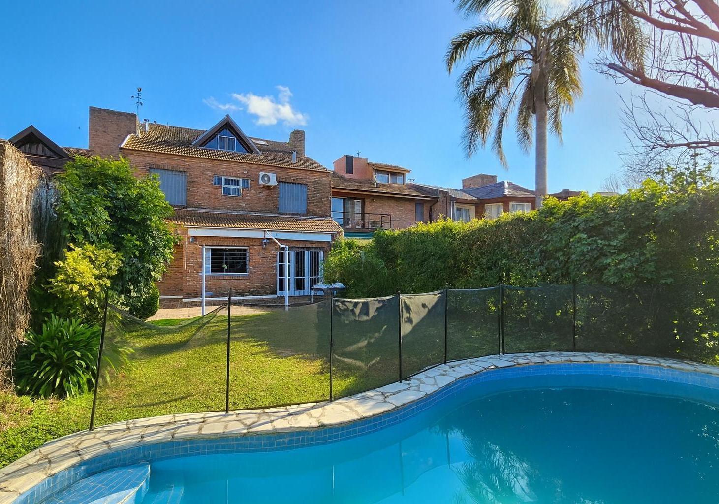 Foto de Casa en Venta - Lomas de San Isidro, imagen 3