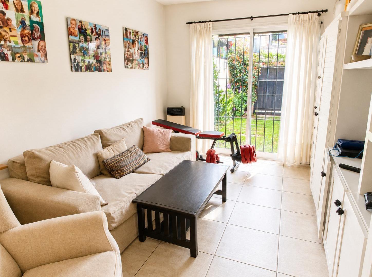 Foto de Casa en venta - Punta chica - San Fernando, imagen 1