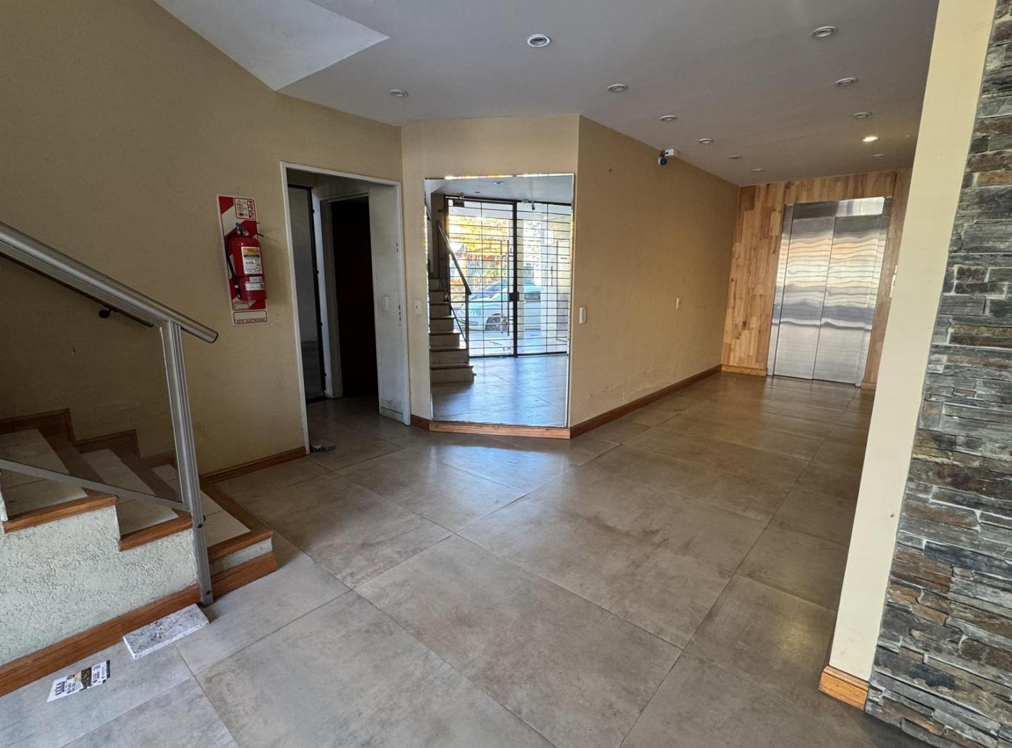 Foto de Departamento tipo duplex en venta - Villa Del Parque, imagen 3