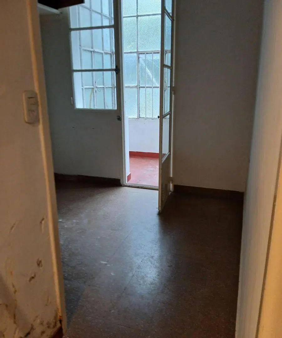 2 ambientes en histórica torre, en las famosas 5 esquinas de Colegiales! 5