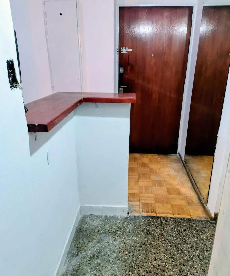 A METROS DEL SUBTE! 2 AMBIENTES C/ GRAN BALCÓN 4