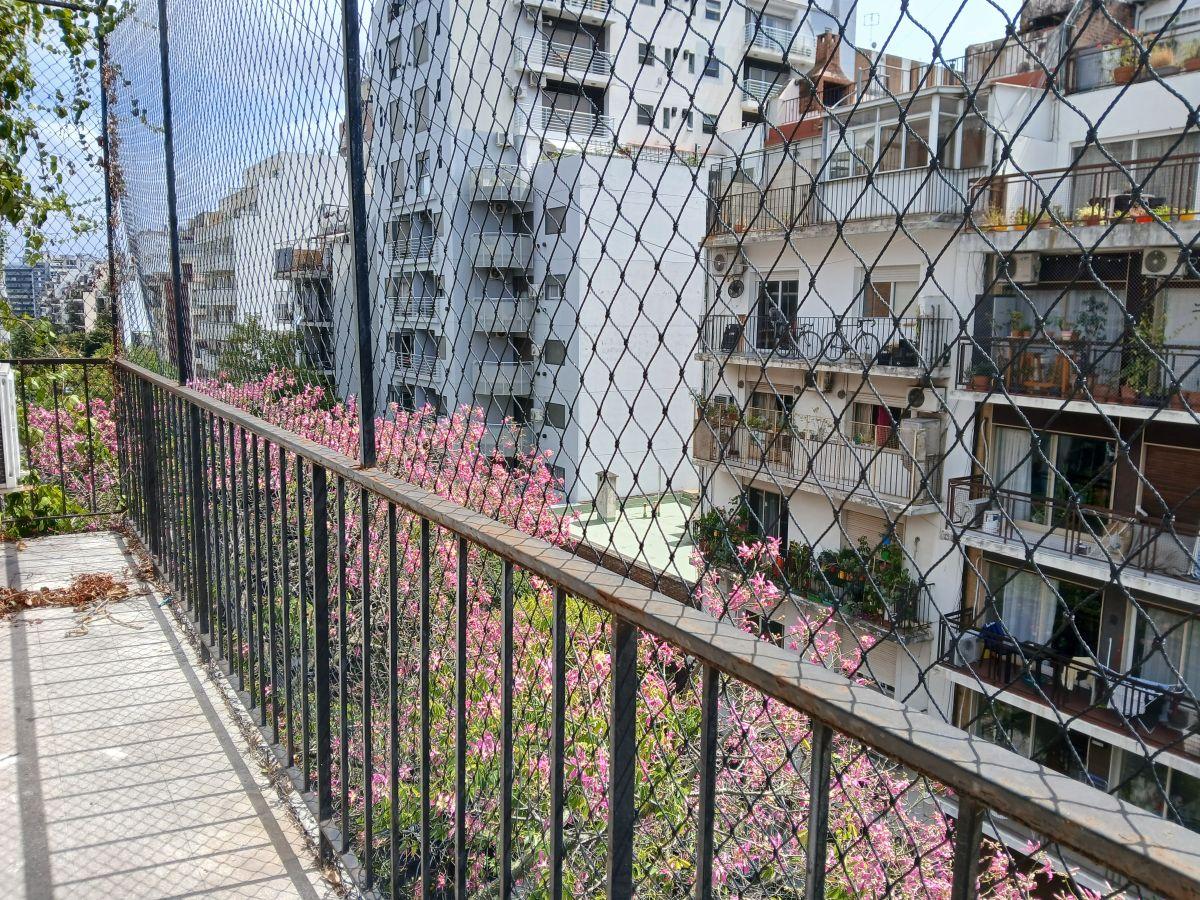 Foto de 2 amb. al frente c/ gran balcón!, imagen 1