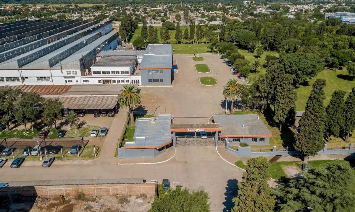 Deposito 2.400 m². o Menor Superficie. Predio Cerrado 3
