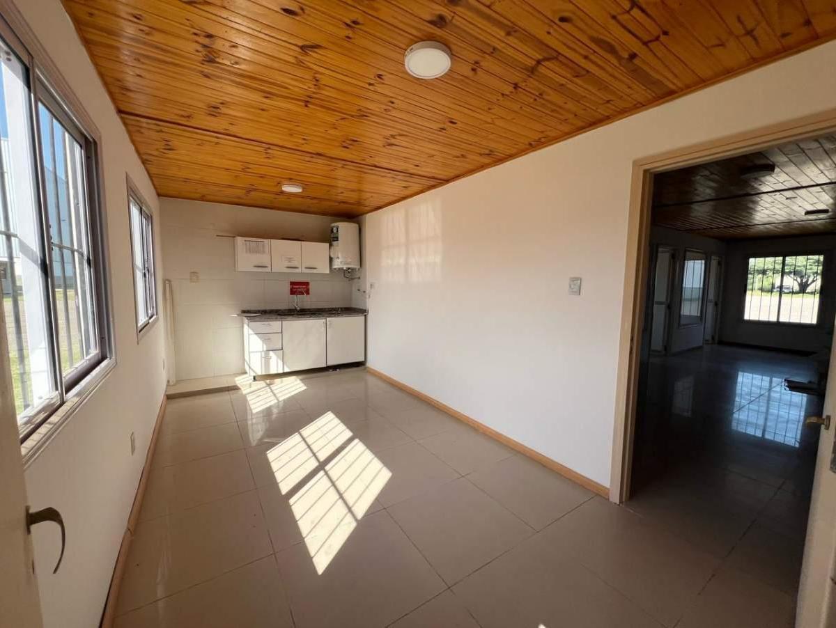 Deposito Aaa. 2.000 m² con Rociadores. Predio Cerrado con Seguridad 3