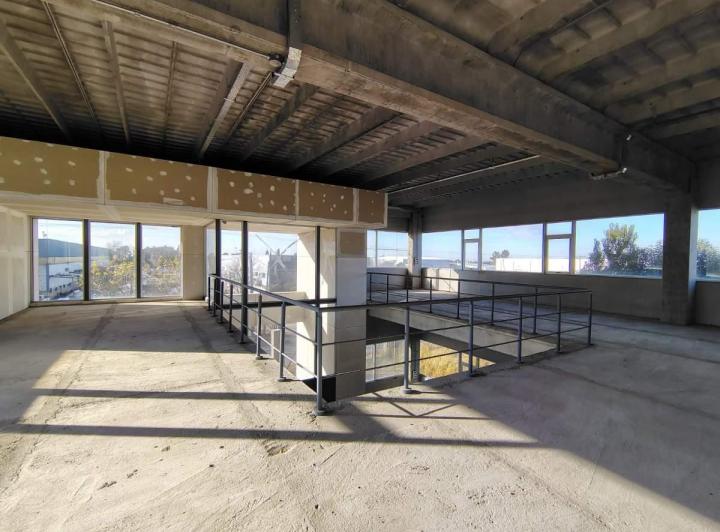 Foto de EDIFICIO CORPORATIVO-COMERCIAL Y LOGISTICO ZONA AEROPUERTO, imagen 3