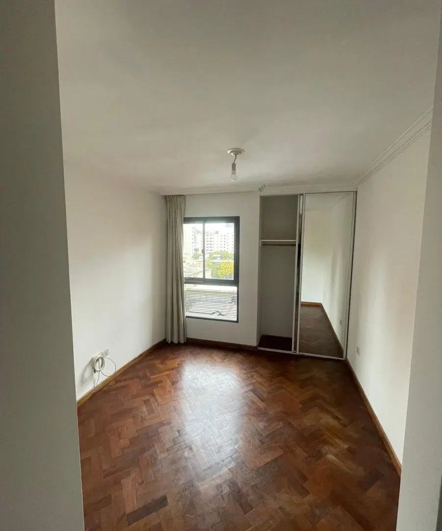 Departamento en Alquiler en Edificio de Categoria . A 300mtrs de Patio Olmos! 5