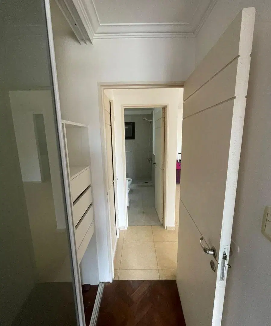 Departamento en Alquiler en Edificio de Categoria . A 300mtrs de Patio Olmos! 4