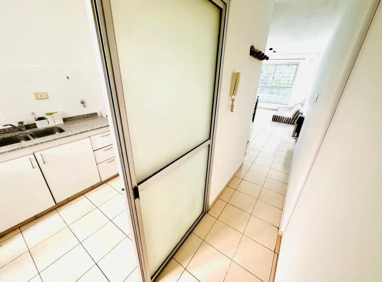 Dúplex amoblado en Venta en Nueva Córdoba . Ideal Vivienda o Inversión! 3