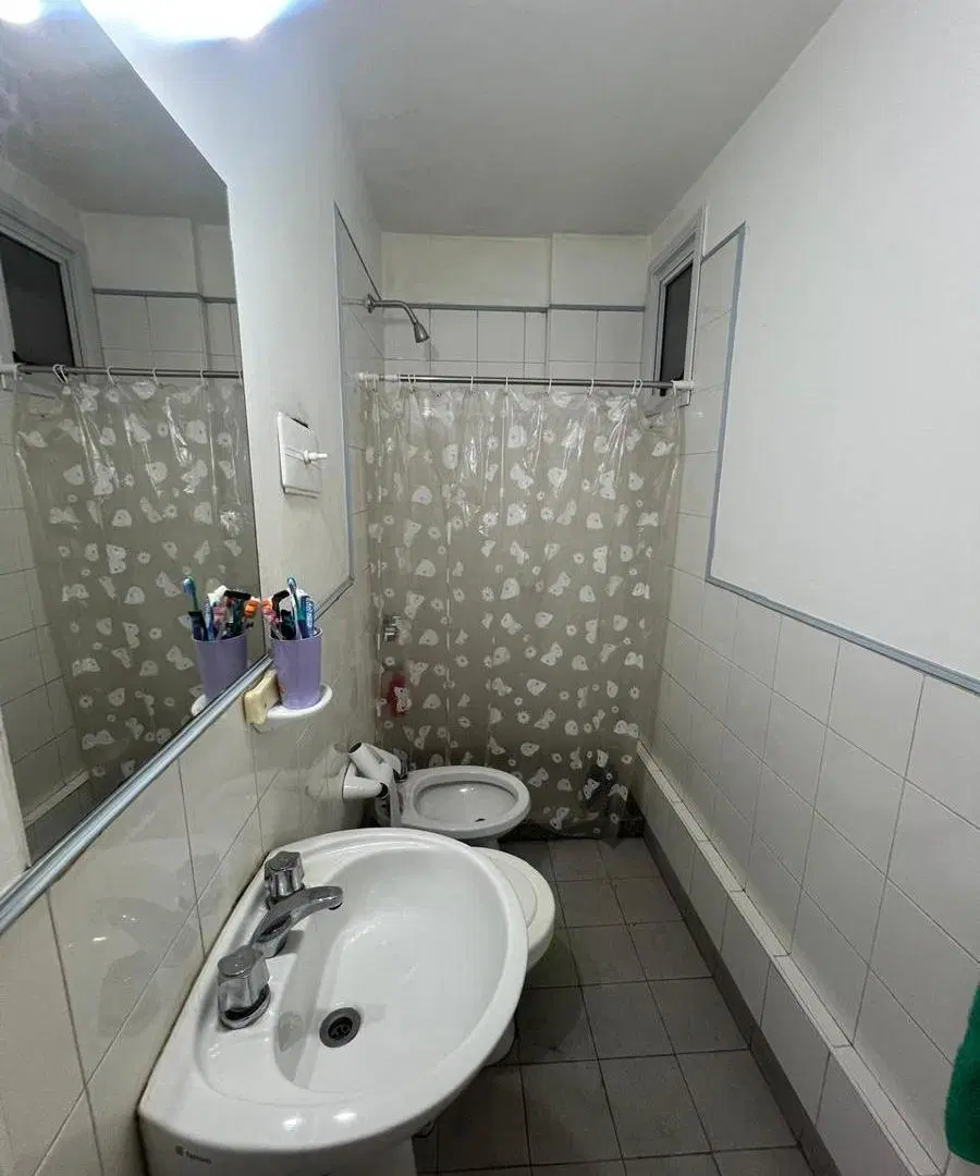 Oportunidad Nueva Córdoba — Desocupado, con Balcón y Excelente Ubicacion!!! 4