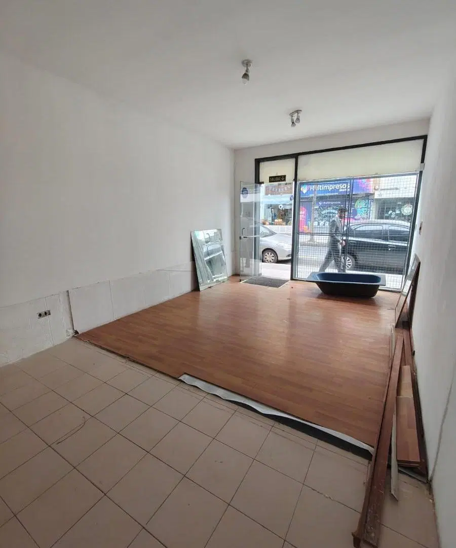 Excelentes locales comerciales en alquiler B Centro – Gastos incluidos! 8