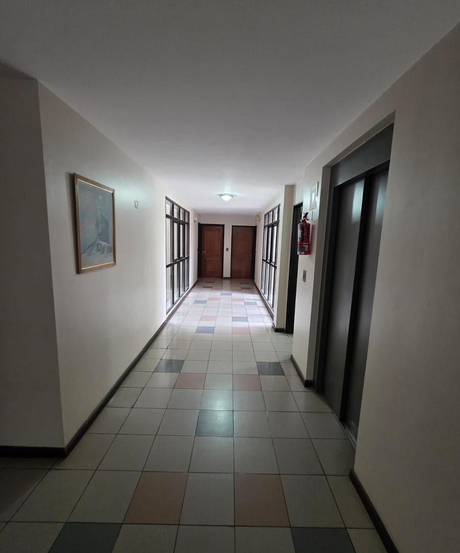 Foto de Hermoso Departamento en Pleno Centro de la Ciudad de Rio Cuarto, imagen 2