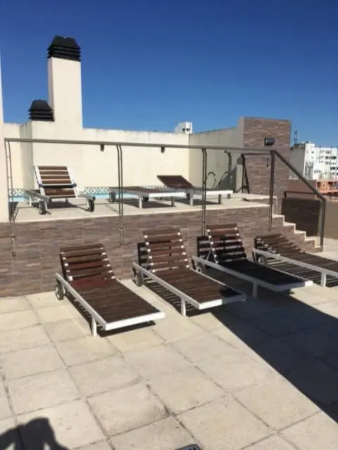 Departamento en Centro con Balcon, Pileta y Asadores 8