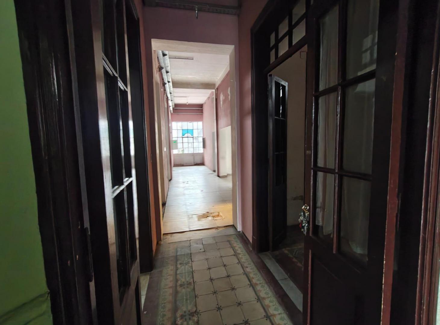 Foto de Casa Uso Comercial en el Corazon de Alto Alberdi, imagen 1