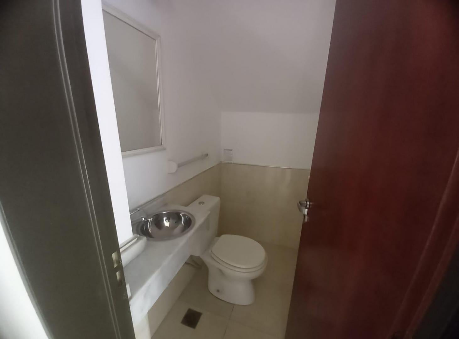 Foto de Dúplex 2 Dormitorios con Cochera y Patio con Asador – Villa Allende, imagen 4