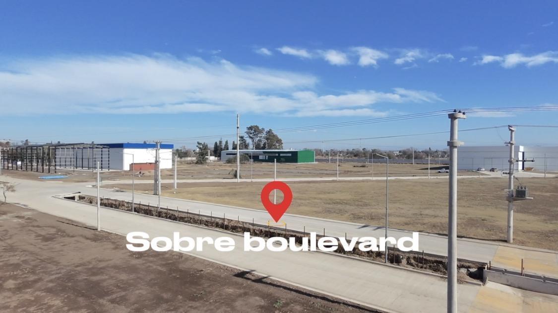 Foto de TERRENO EN VENTA POLO 52 . PARQUE INDUSTRIAL!, imagen 1