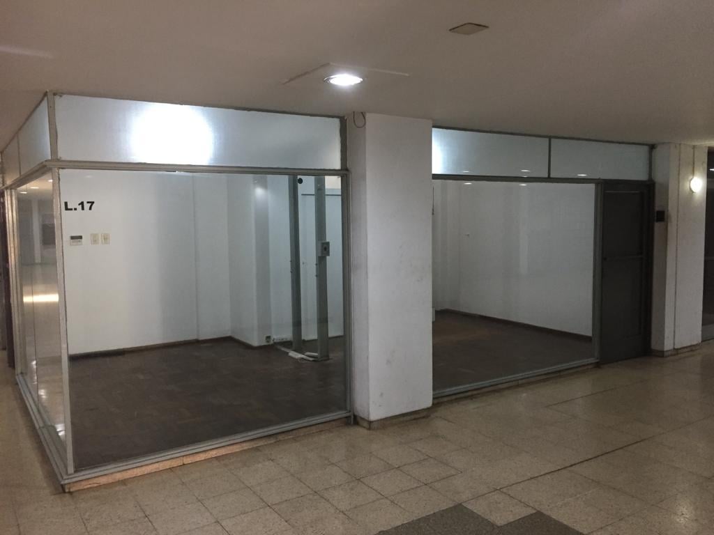 Foto de Muy lindo Local/Oficina Comercial en Galeria Zona Centro, imagen 2