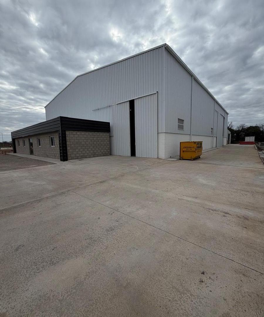 Foto de NAVE INDUSTRIAL EN VENTA EN ECOPARQUE | CON RENTA EN USD | ESCRITURA, imagen 4