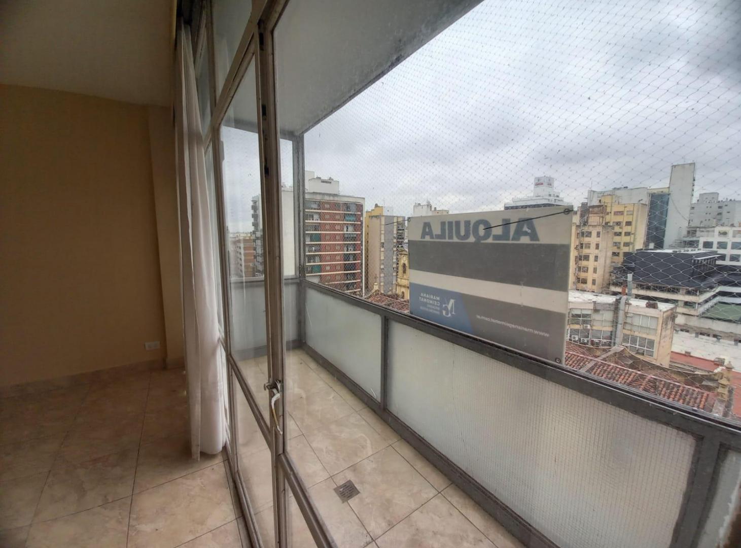 Foto de Departamento de Dos Dormitorios en Alquiler Zona Centro - Externo Con, imagen 1