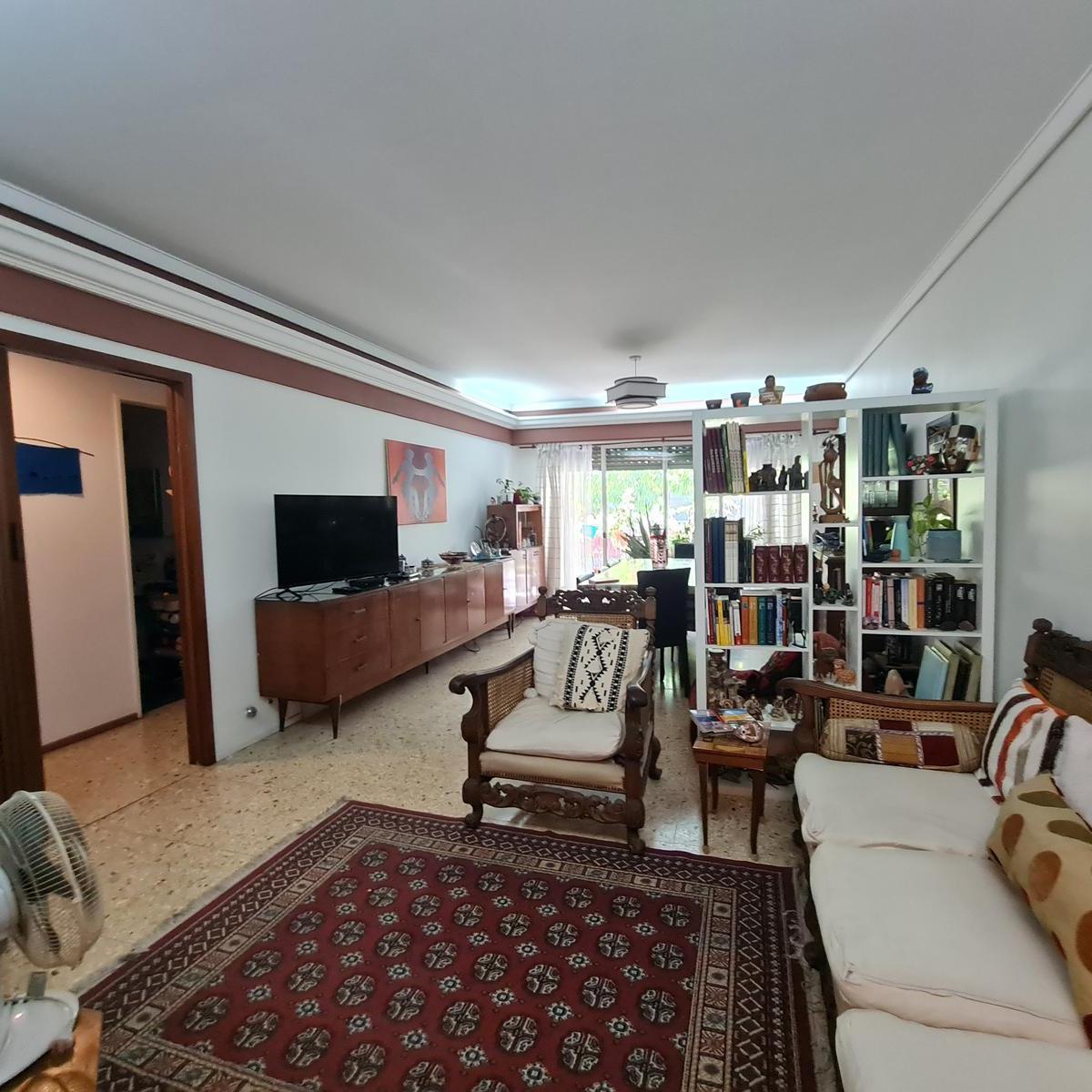 Venta - 4 Ambientes Al Frente C/balcón - Luminoso - Cochera - Belgrano 1