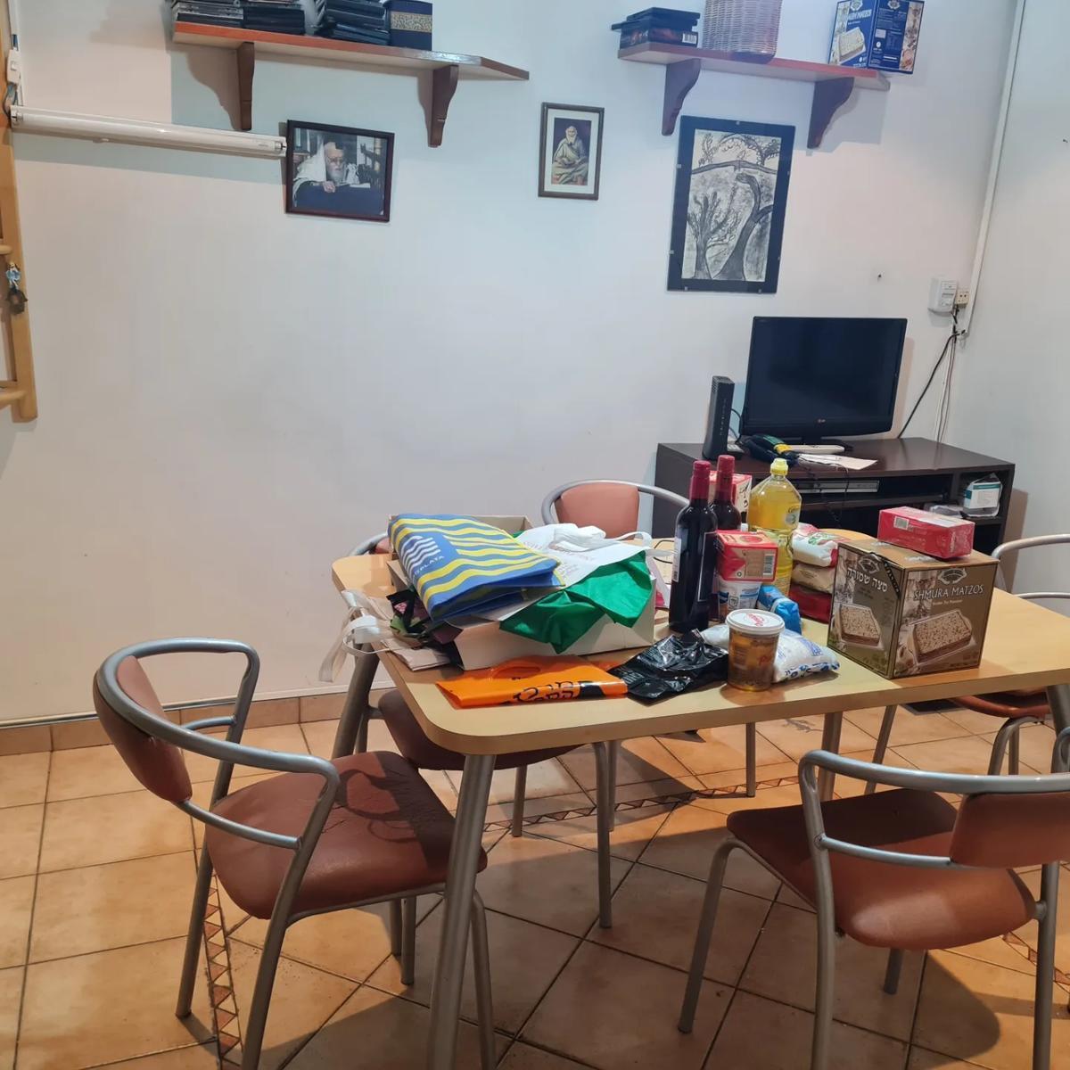 Venta - 4 Ambientes C/balcón - Dependencia - Comedor Diario - Once 2