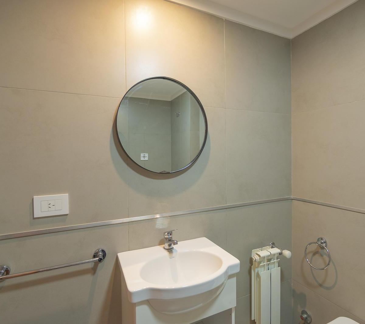 Venta - 2 Ambientes C/balcón - Villa del Parque 5