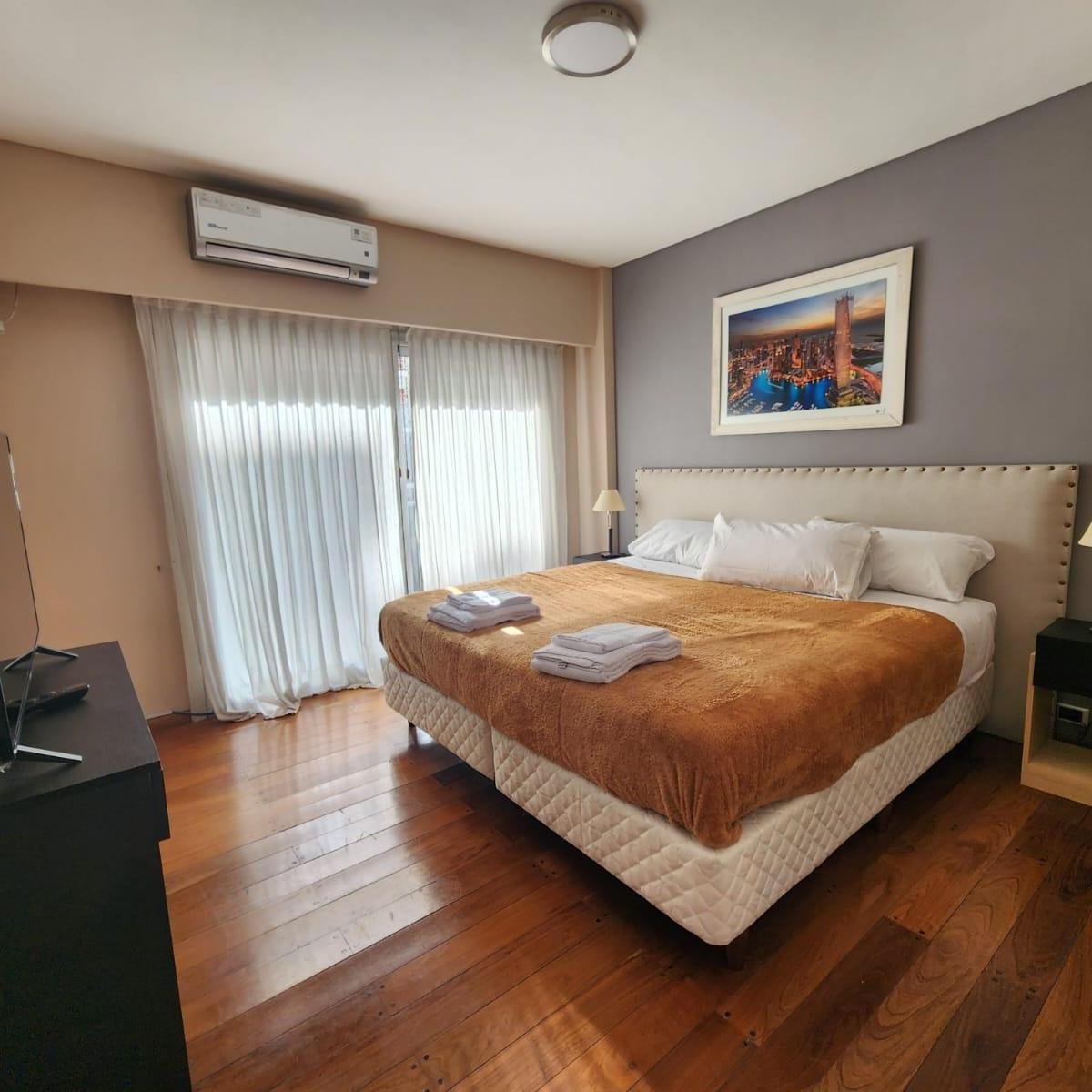 Venta - 5 Ambientes con Dependencia - Balcón - Cochera - Belgrano 4