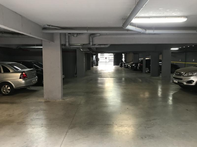 Foto de VENTA – COCHERAS FIJAS DESCUBIERTAS – PALERMO, imagen 2