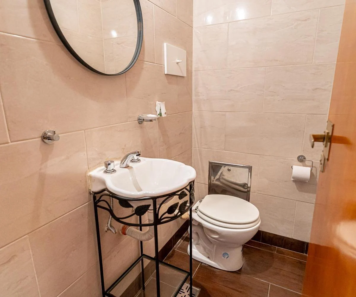 Venta - 6 Amb C/dep - Apto Prof - Balcón Corrido - 2 Patios - Baulera - Recoleta 2