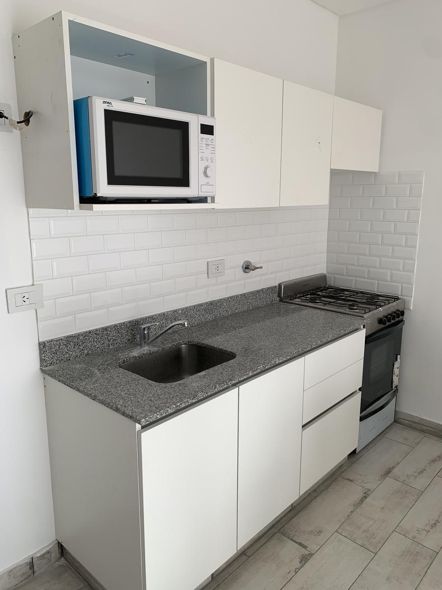 Venta/alquiler - 3 Ambientes C/balcón - Villa Santa Rita 5