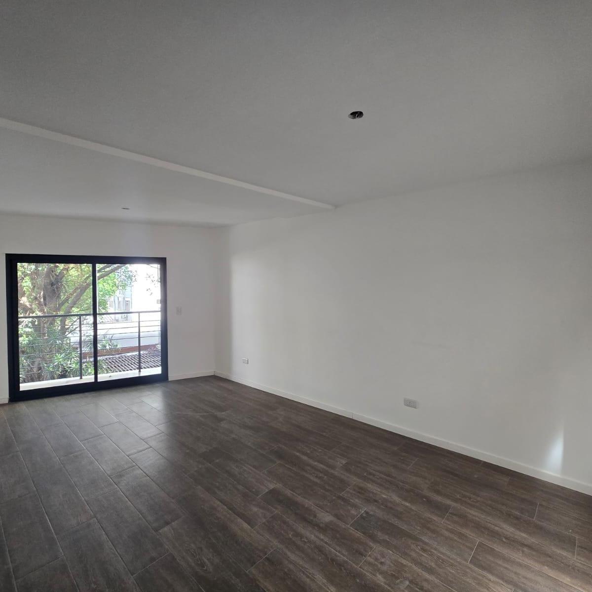 Venta - Monoambiente C/balcón - a Estrenar - Floresta 1