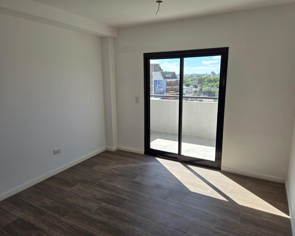 Venta - 3 Ambientes C/balcón - a Estrenar - Floresta 4